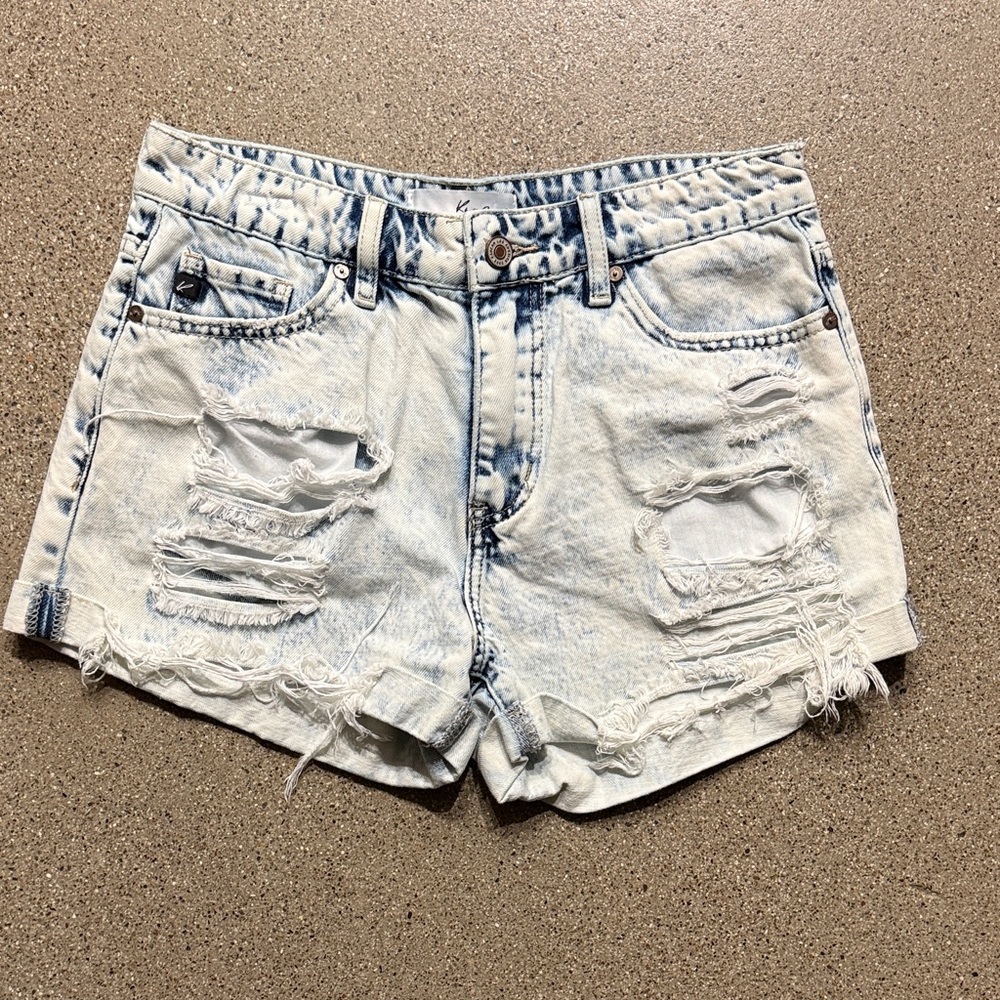 KanCan Light Wash Distressed Denim Jean Shorts
